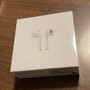 Airpods with charging case